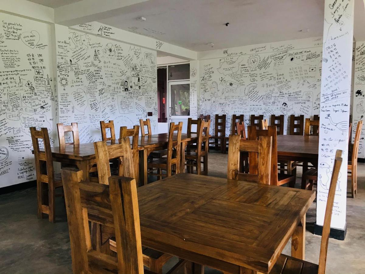 Green Hut Nature Resort シギリヤ エクステリア 写真
